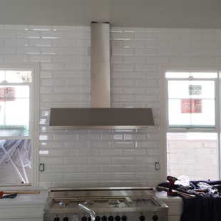 48inch combo stove and hood BERTAZZONI during installation