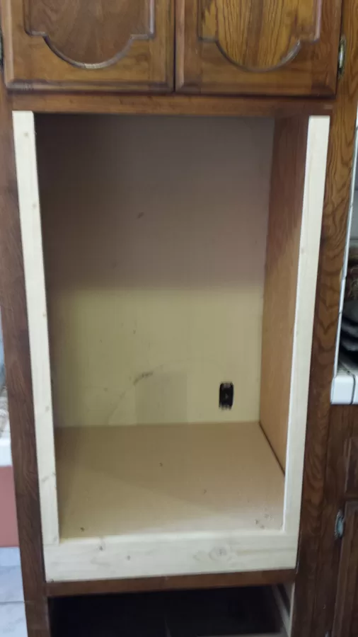 Side fillers and 4inch platform to accomodate oven