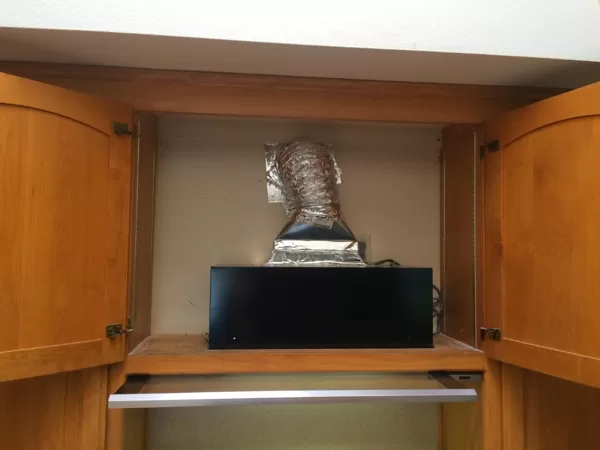 Hard to find rare built in rangehood, you can still find it online for like $400