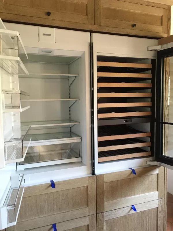 Subzero interior with panels on